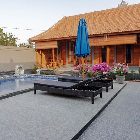 Garvi Villa Karangasem  Luaran gambar