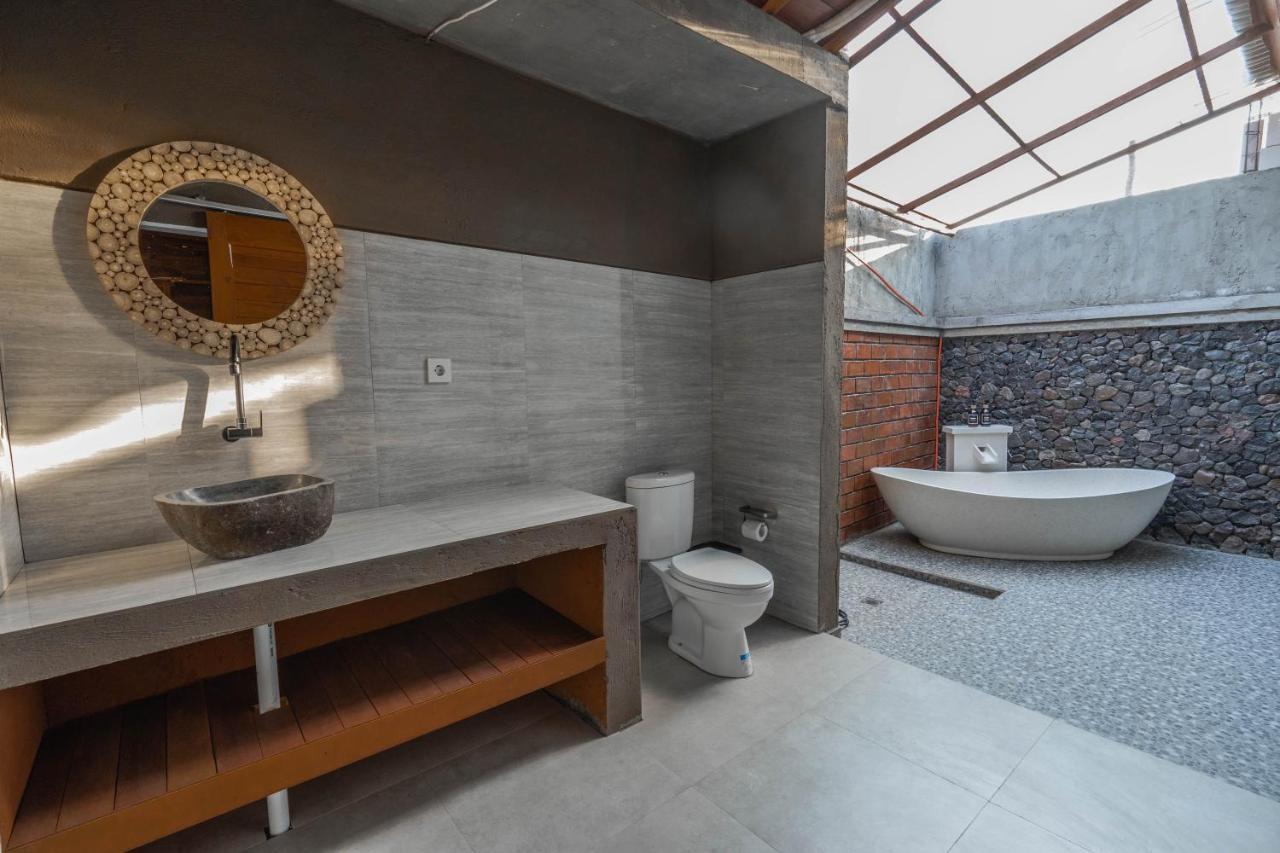 Garvi Villa Karangasem  Luaran gambar